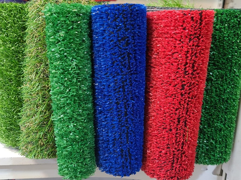 En Ucuz Mavi Çim Halı Ekonomik Model