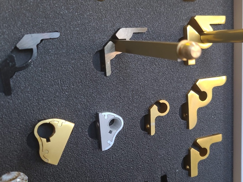 Merdiven Dip Çubuğu Modelleri ve Fiyatları